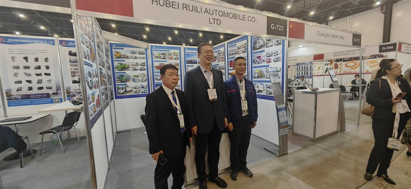 Leaders from the Chinese Ministry of Commerce are coming for a visit Leaders from the Chinese Ministry of Commerce are coming for a visit